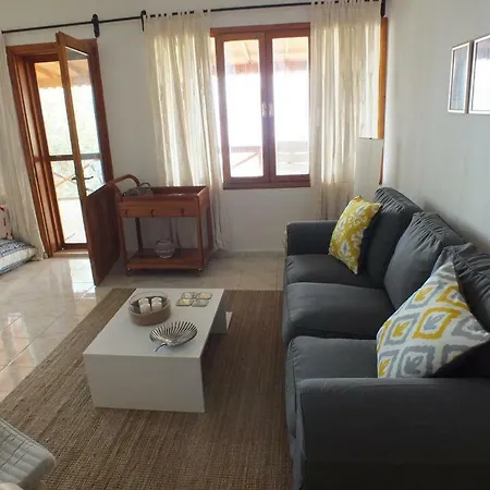 Mora House *