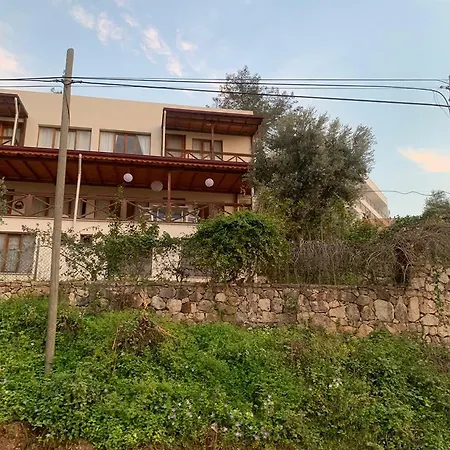 Lejlighed Mora House *